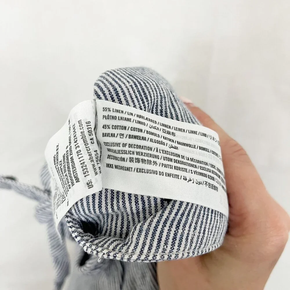 Abercrombie‎ & Fitch Navy Blue & White Striped Linen Shorts Belt Size Small